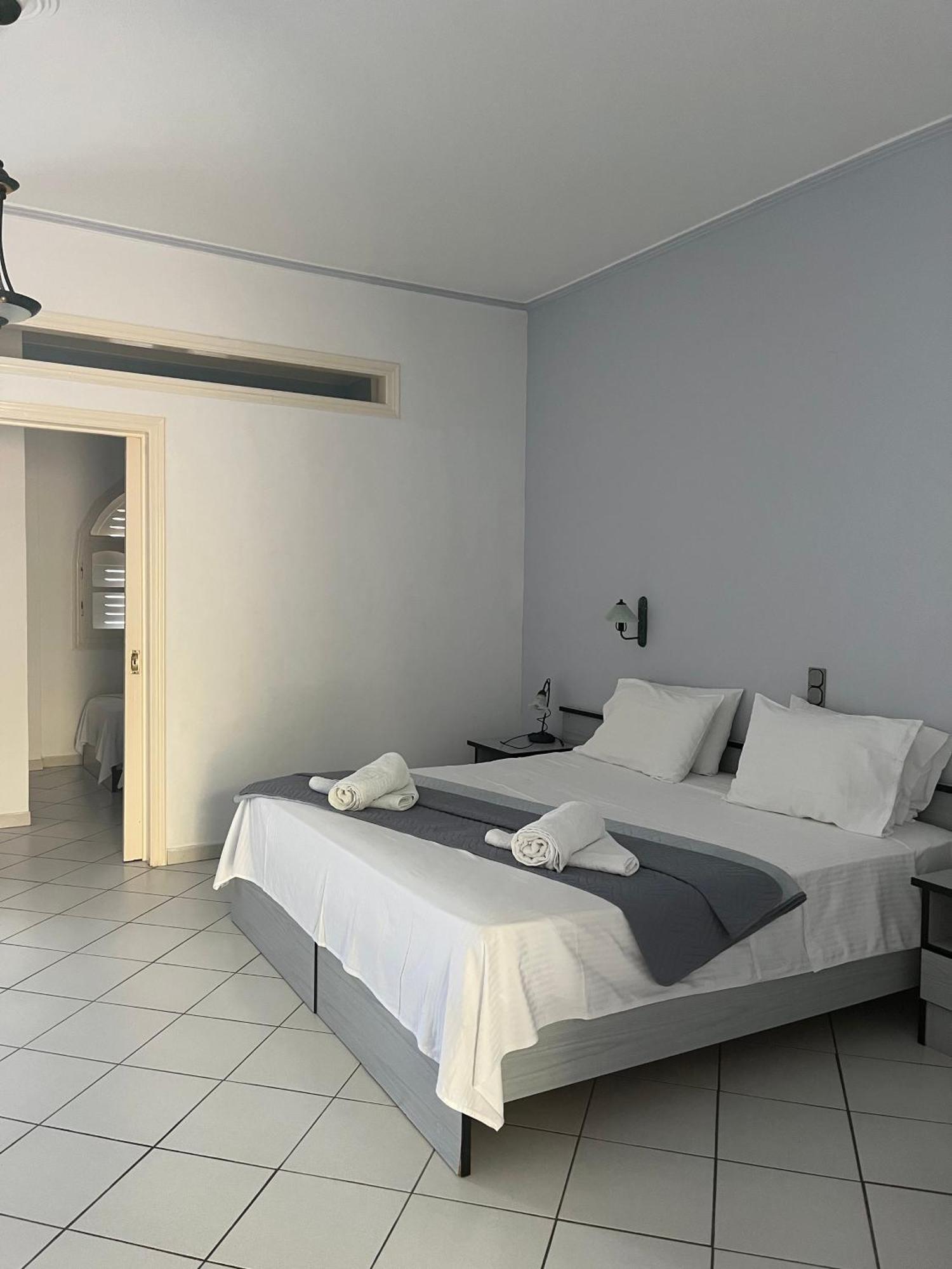 Dolphin Apartments 1 Parga Extérieur photo