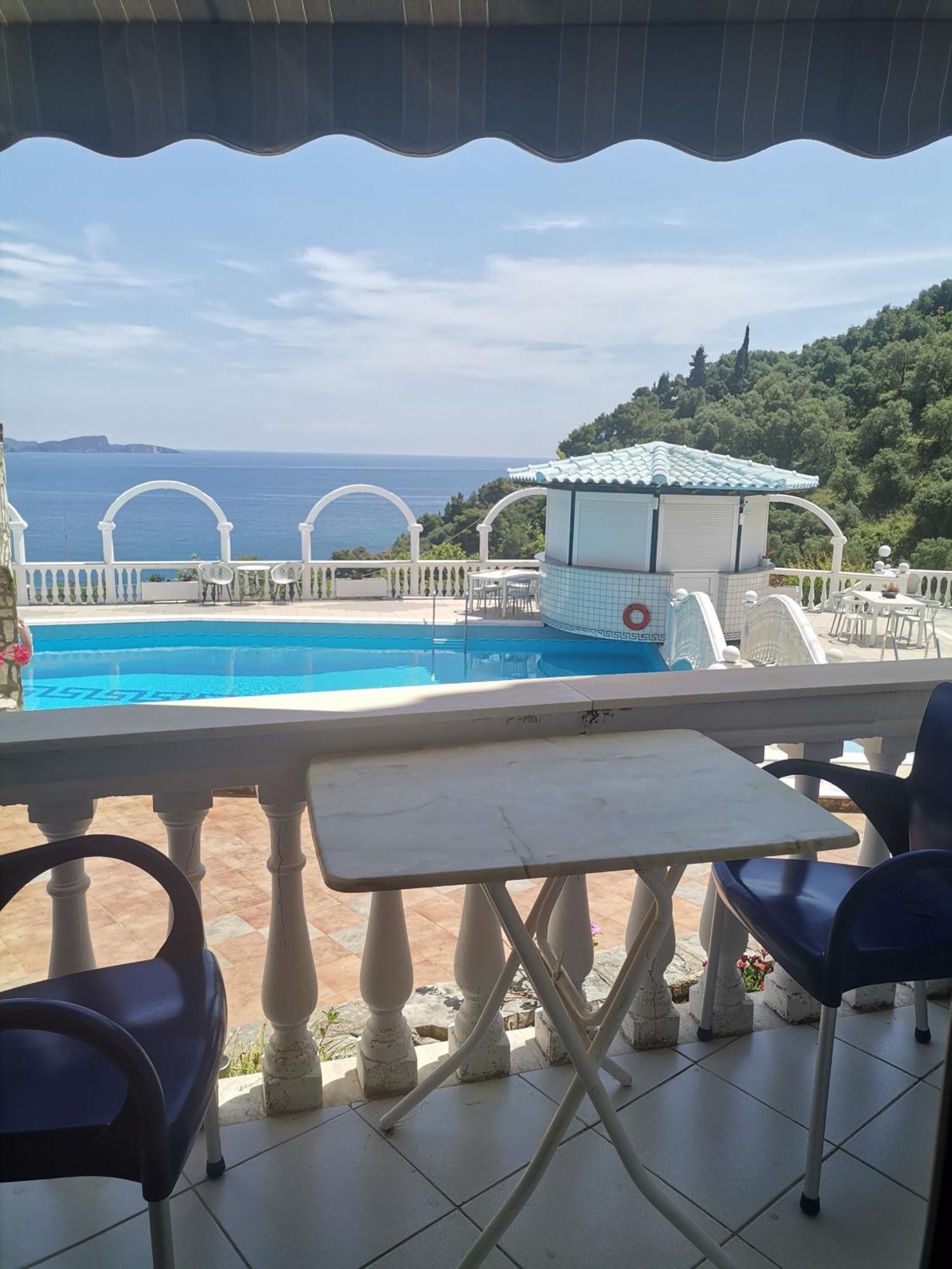 Dolphin Apartments 1 Parga Extérieur photo