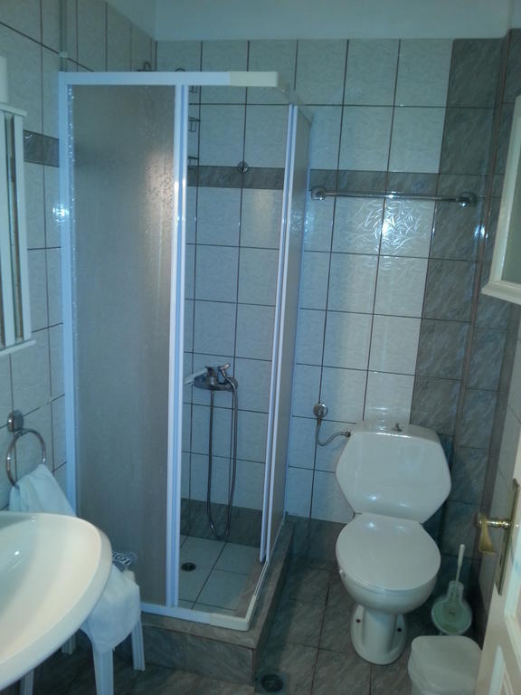 Dolphin Apartments 1 Parga Chambre photo