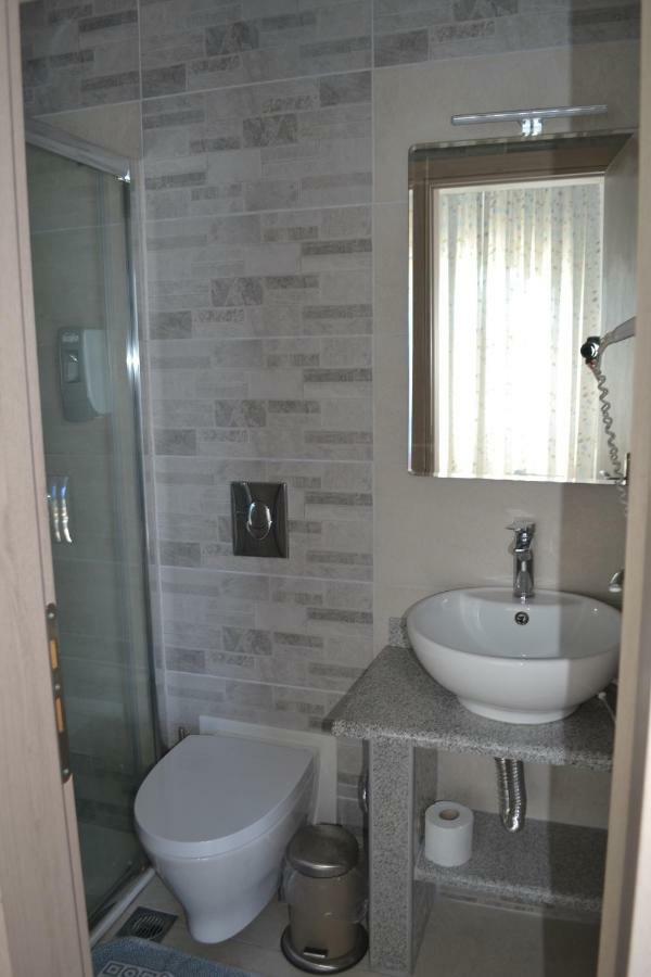 Dolphin Apartments 1 Parga Extérieur photo